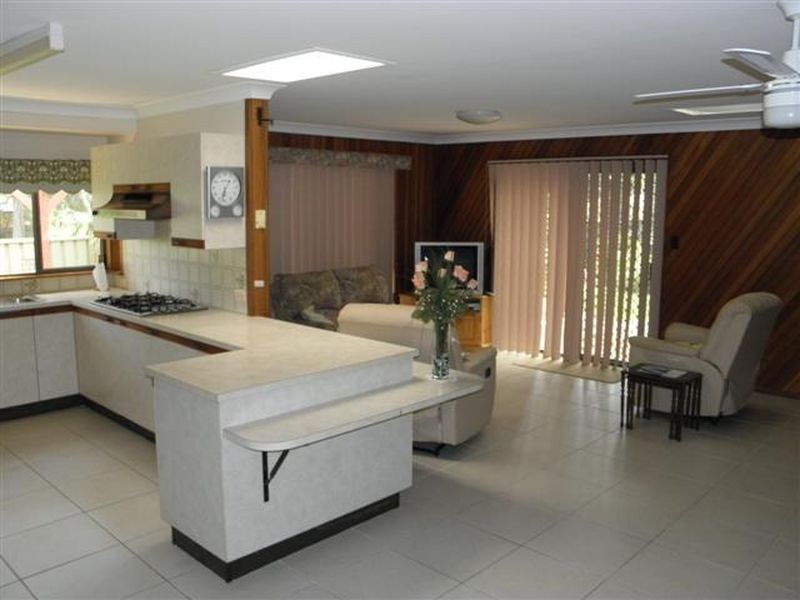 32 Pangari Crescent, St Georges Basin NSW 2540