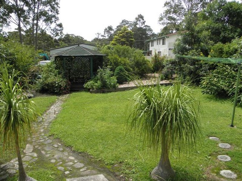 18 Macleans Point Road, Sanctuary Point NSW 2540