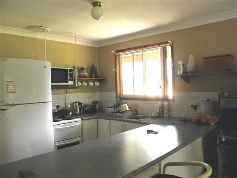 24 McGowen Street, Old Erowal Bay NSW 2540