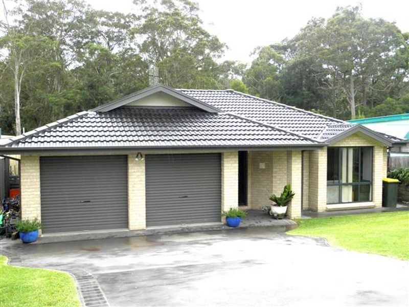 22 Macgibbon Parade, Old Erowal Bay NSW 2540