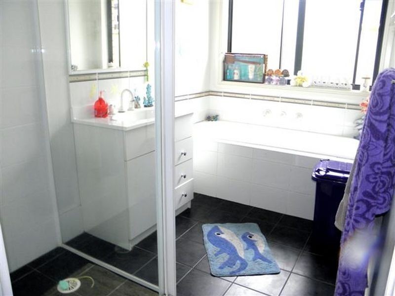 22 Macgibbon Parade, Old Erowal Bay NSW 2540