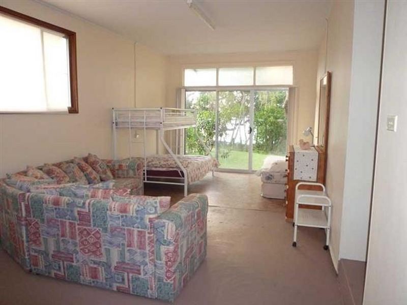 221 Walmer Avenue, Sanctuary Point NSW 2540