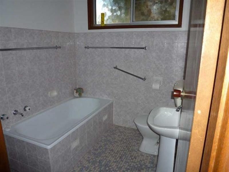 221 Walmer Avenue, Sanctuary Point NSW 2540