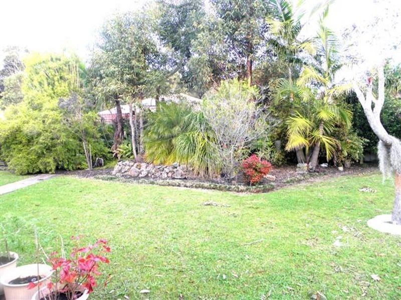 16 Maxwell Crescent, Sanctuary Point NSW 2540