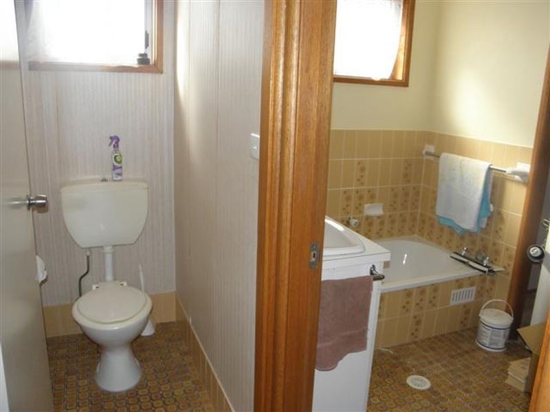 73 Mustang Drive, Sanctuary Point NSW 2540