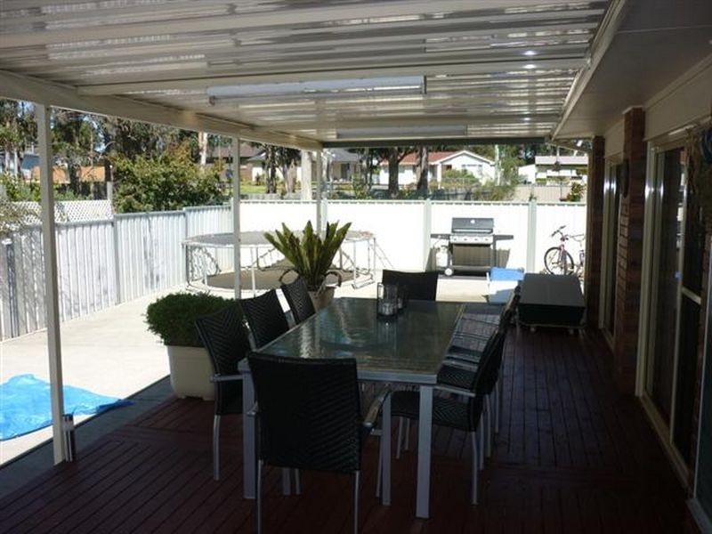 126 Waratah Cres, Sanctuary Point NSW 2540