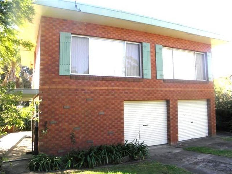 4 Lambs Crescent, Vincentia NSW 2540