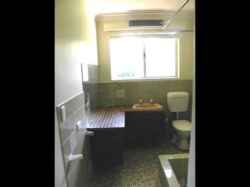 4 Lambs Crescent, Vincentia NSW 2540