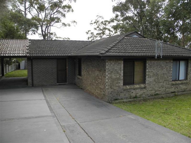 15 June Ave, Basin View NSW 2540