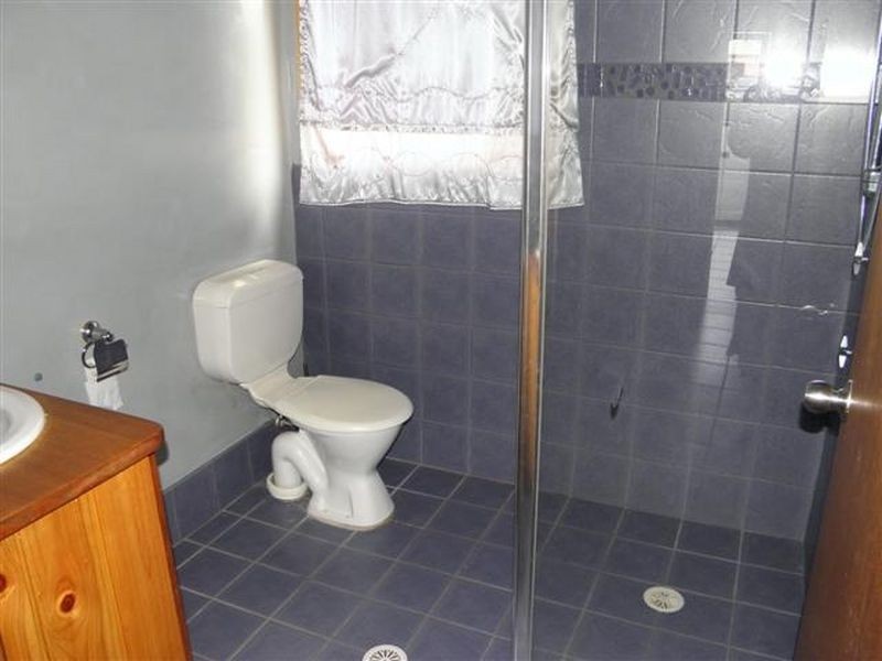 15 June Ave, Basin View NSW 2540