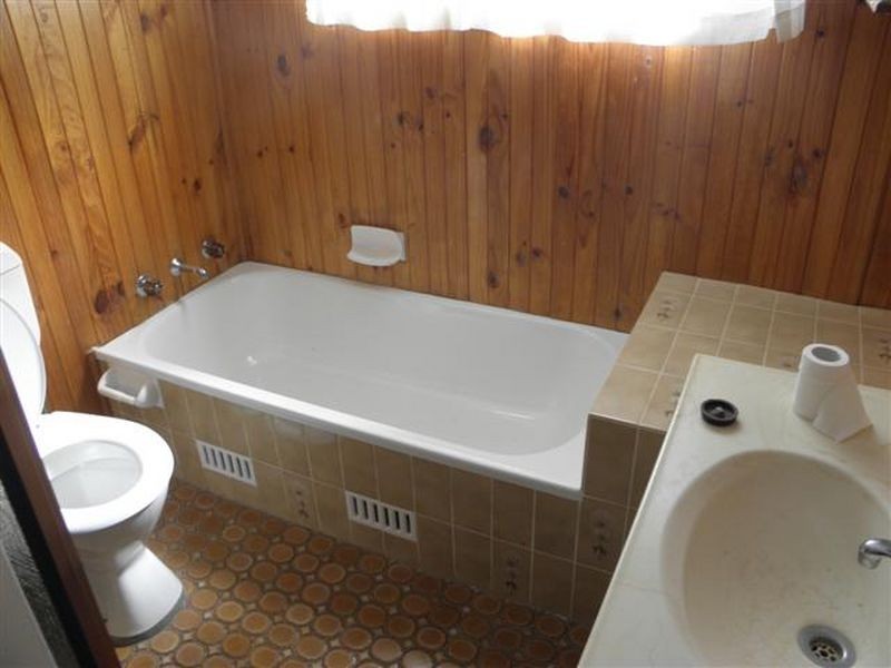 143 Macleans Point Road, Sanctuary Point NSW 2540