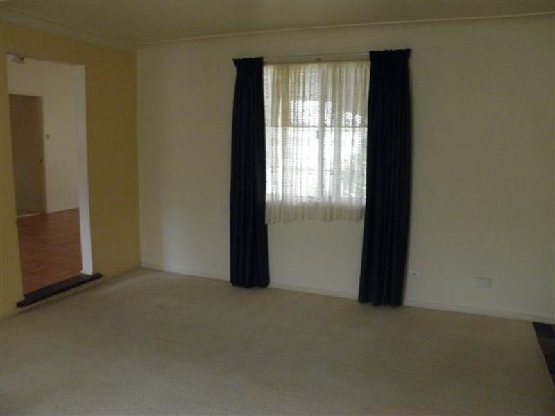 27 Dunisla St, Sanctuary Point NSW 2540