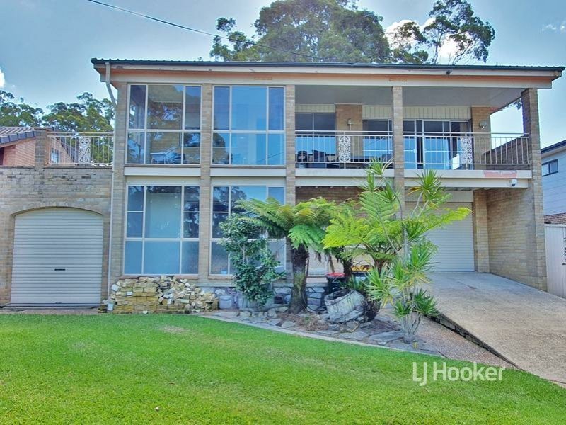 13 Loralyn Ave, St Georges Basin NSW 2540