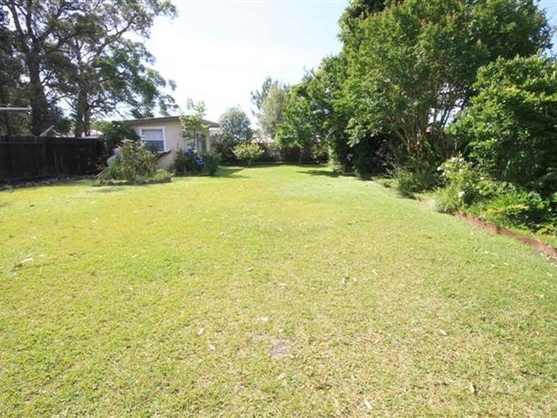 127 Sanctuary Point Road, Sanctuary Point NSW 2540