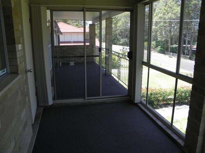 13 Loralyn Ave, St Georges Basin NSW 2540