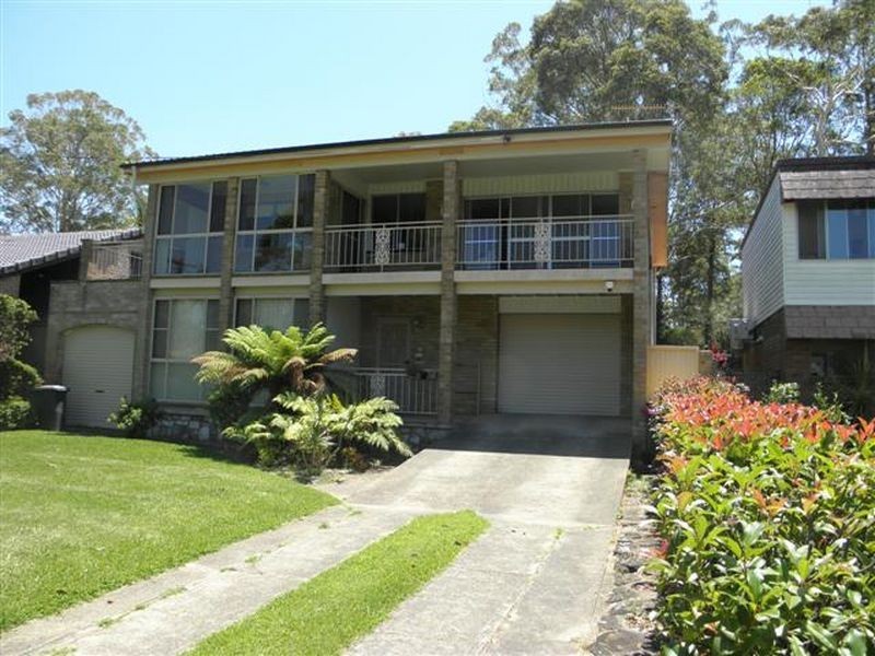 13 Loralyn Ave, St Georges Basin NSW 2540