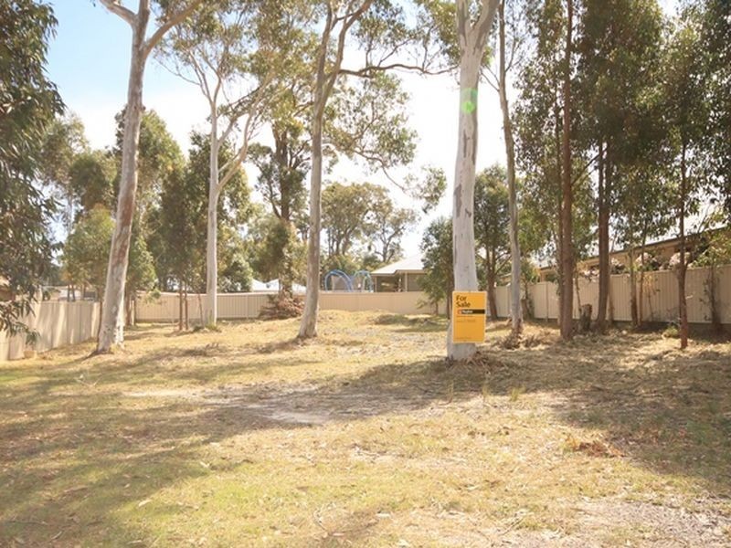 31 Hewitt Ave, St Georges Basin NSW 2540