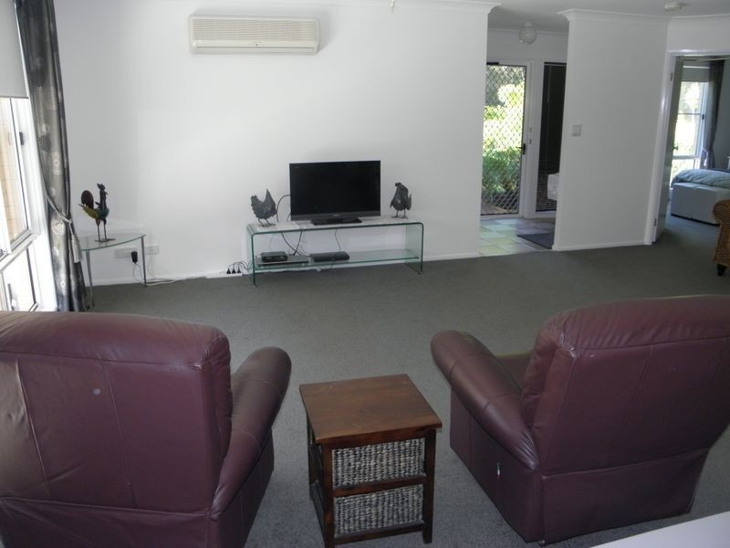 6 Nadine Street, Sanctuary Point NSW 2540