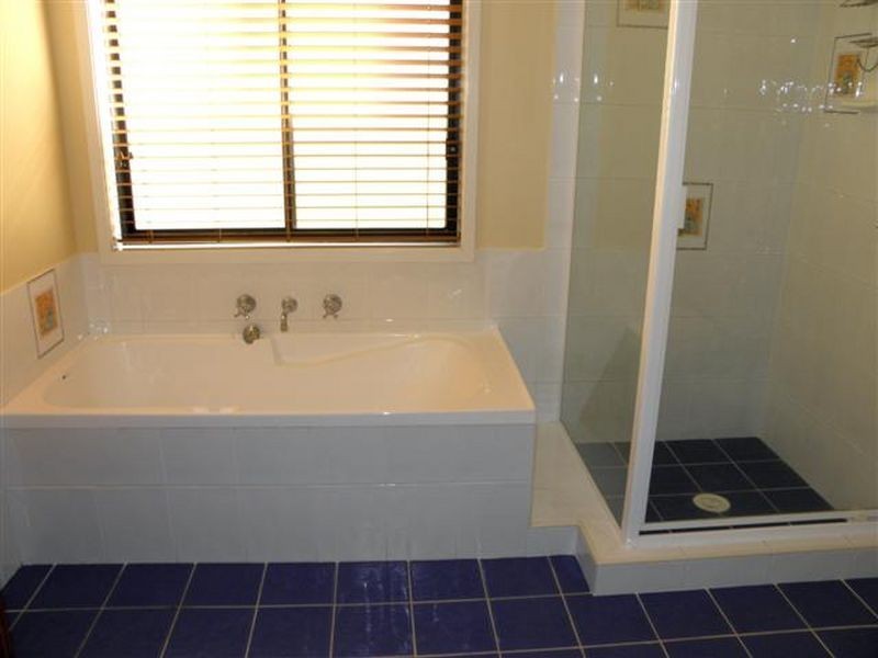 7 Keldie Close, St Georges Basin NSW 2540