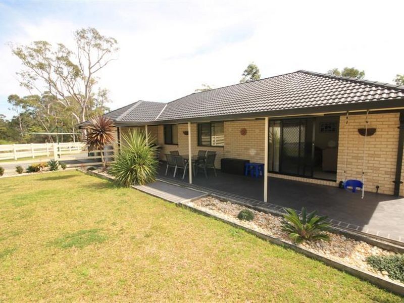 25 Wandean Road, Wandandian NSW 2540