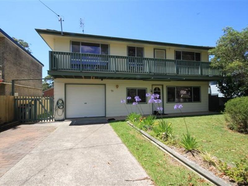 70 Prentice Avenue, Old Erowal Bay NSW 2540