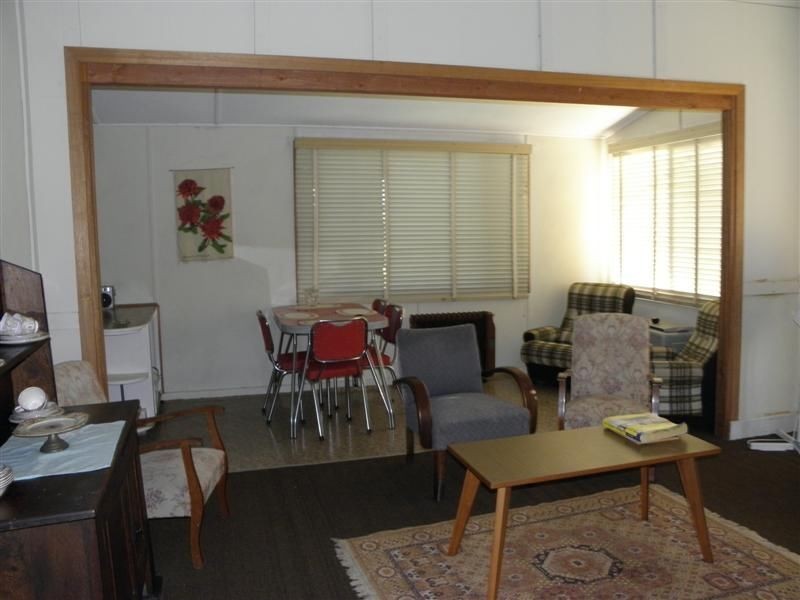 25 Basin View Parade, Basin View NSW 2540