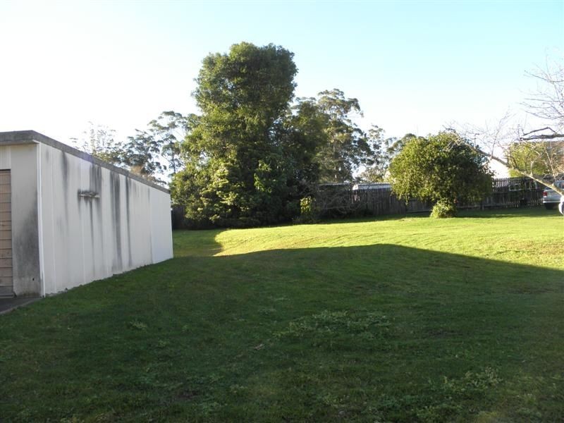 25 Basin View Parade, Basin View NSW 2540