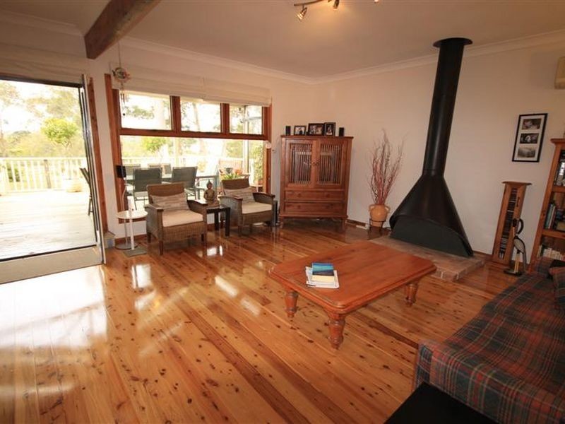 70 Sanctuary Point Rd, Sanctuary Point NSW 2540