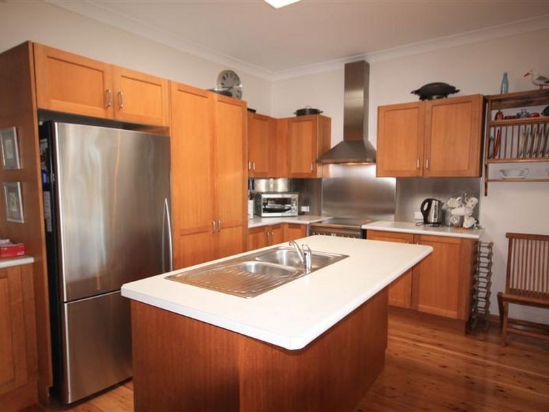 70 Sanctuary Point Rd, Sanctuary Point NSW 2540