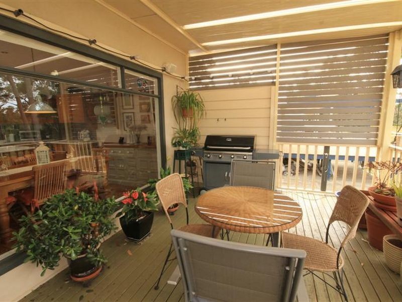 70 Sanctuary Point Rd, Sanctuary Point NSW 2540