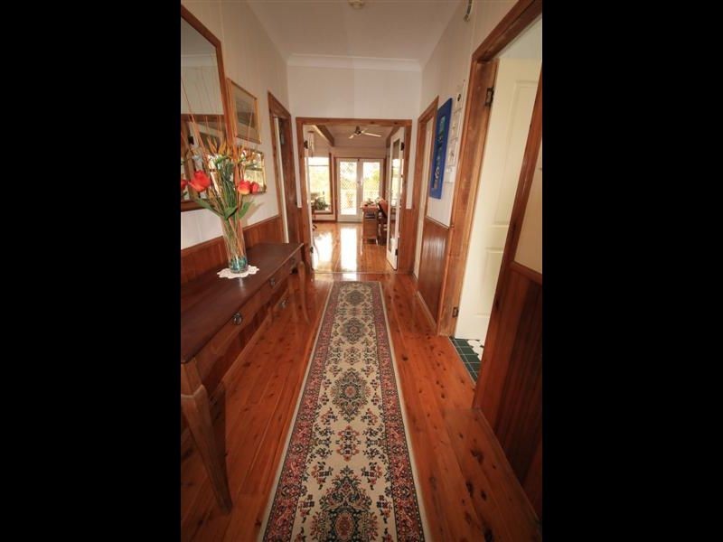 70 Sanctuary Point Rd, Sanctuary Point NSW 2540