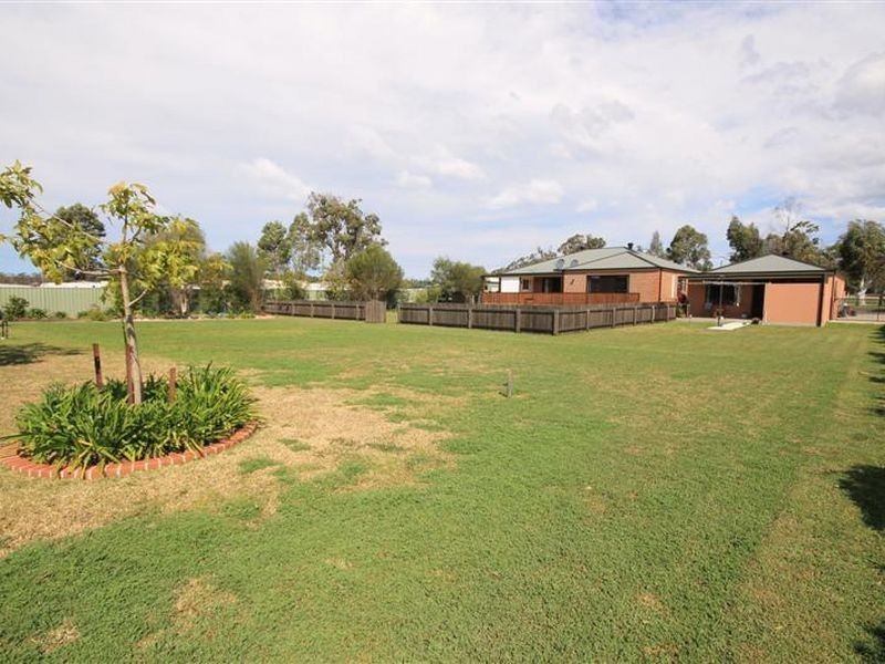 4 Wandean Road, Wandandian NSW 2540