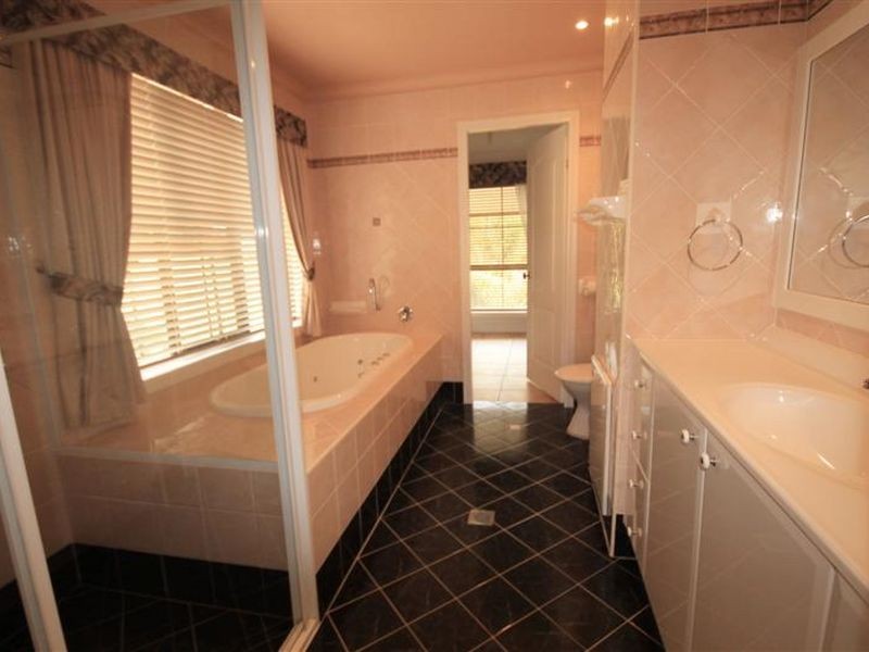 4 Wandean Road, Wandandian NSW 2540