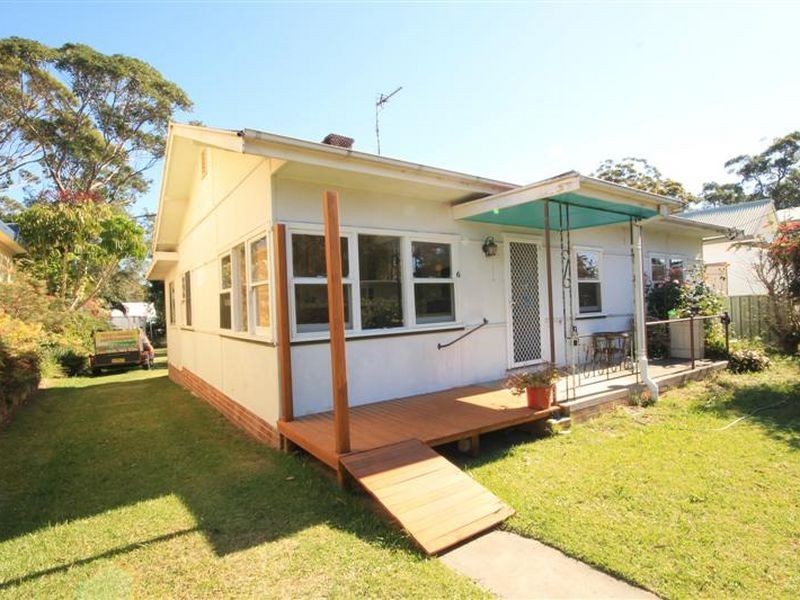 6 Watt Street, Huskisson NSW 2540