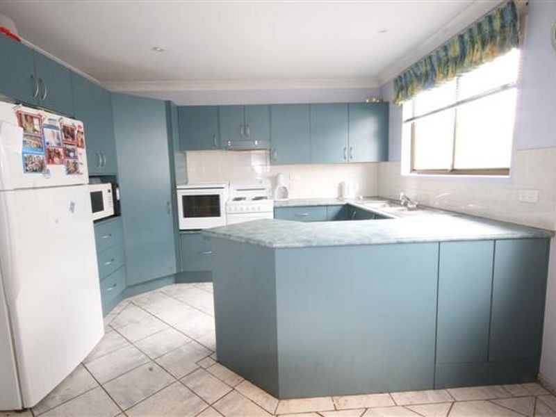 12 Sanctuary Point Road, Sanctuary Point NSW 2540