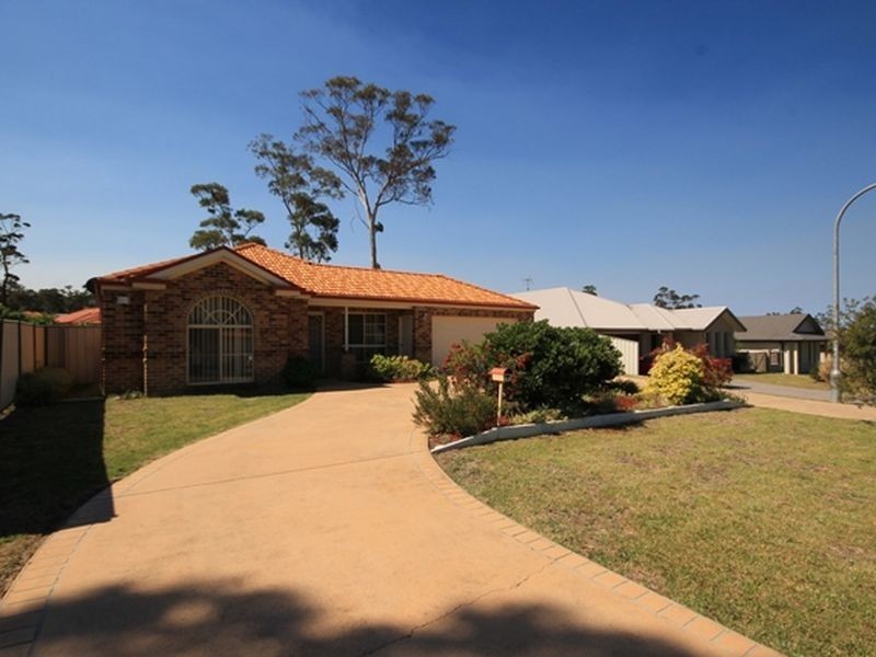 9 Maxwell Cresent, Sanctuary Point NSW 2540