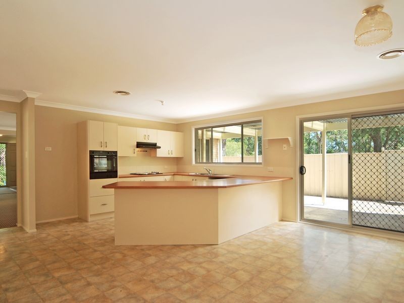 1 Hunt Street, Old Erowal Bay NSW 2540