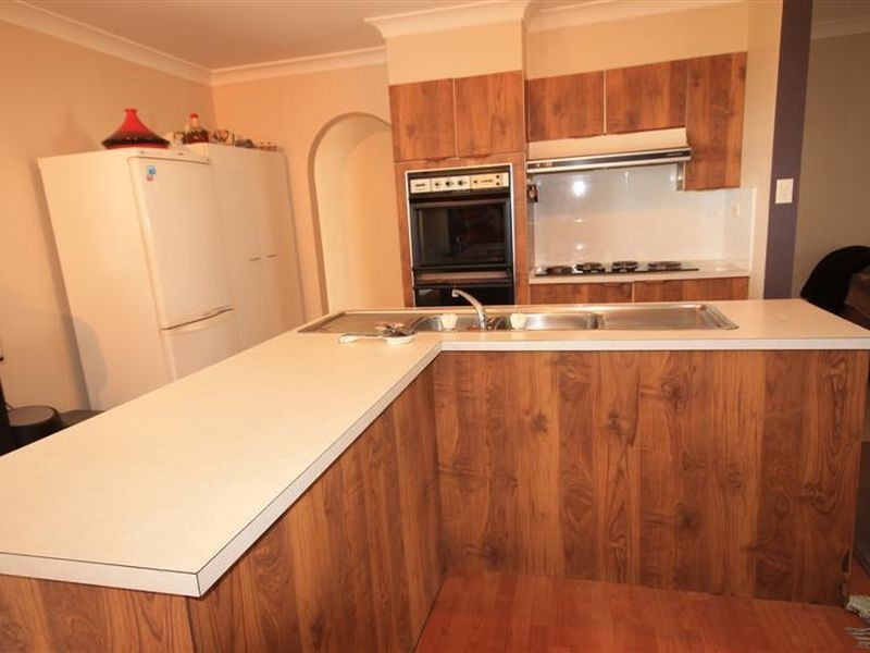 7 Boathaven Ave, Basin View NSW 2540