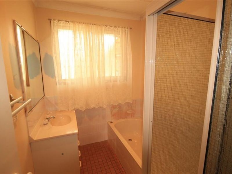 7 Nirimba Ave, Sanctuary Point NSW 2540