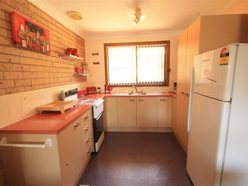 2/18 Frederick Street, Sanctuary Point NSW 2540