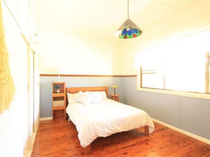 21 John St, Basin View NSW 2540