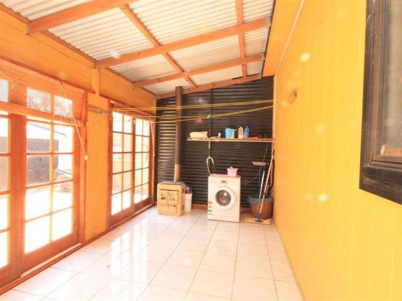 21 John St, Basin View NSW 2540