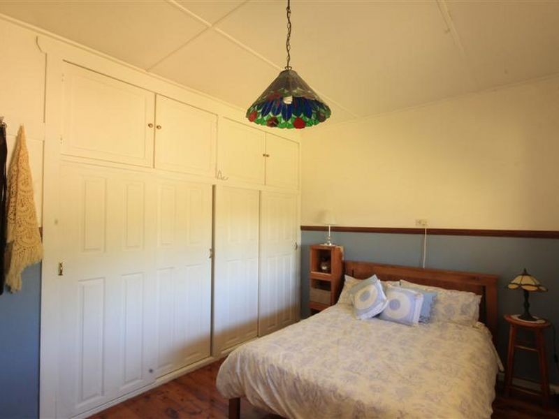 21 John St, Basin View NSW 2540