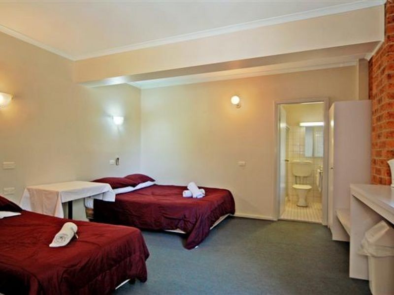 4 Paradise Beach Road, Sanctuary Point NSW 2540