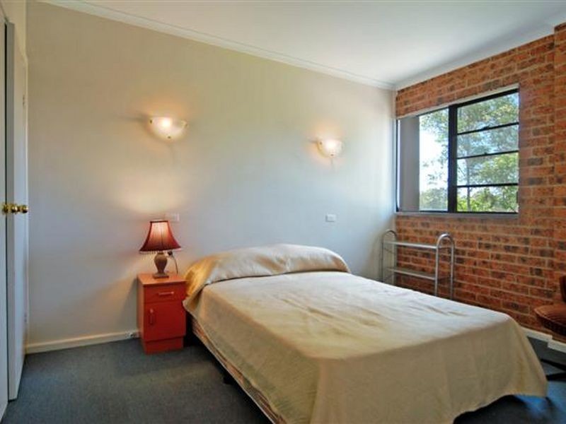 4 Paradise Beach Road, Sanctuary Point NSW 2540