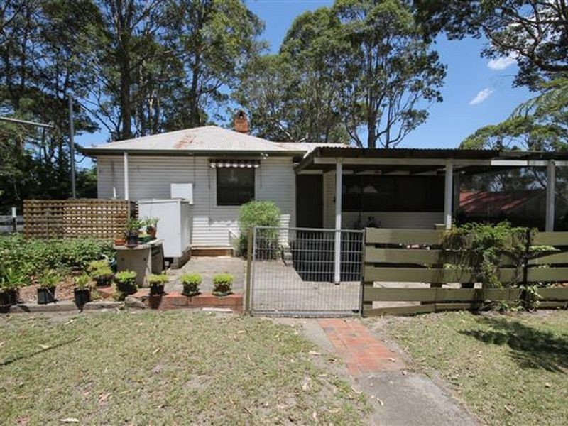 70 Loralyn Ave, St Georges Basin NSW 2540
