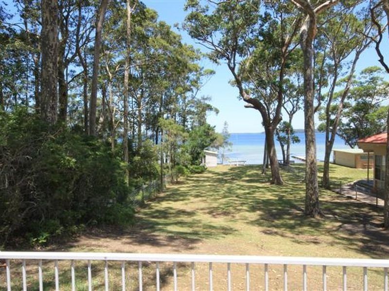 70 Loralyn Ave, St Georges Basin NSW 2540
