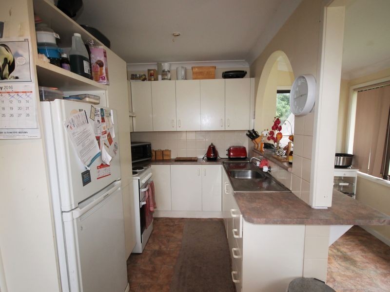 37 Roulstone Crescent, Sanctuary Point NSW 2540