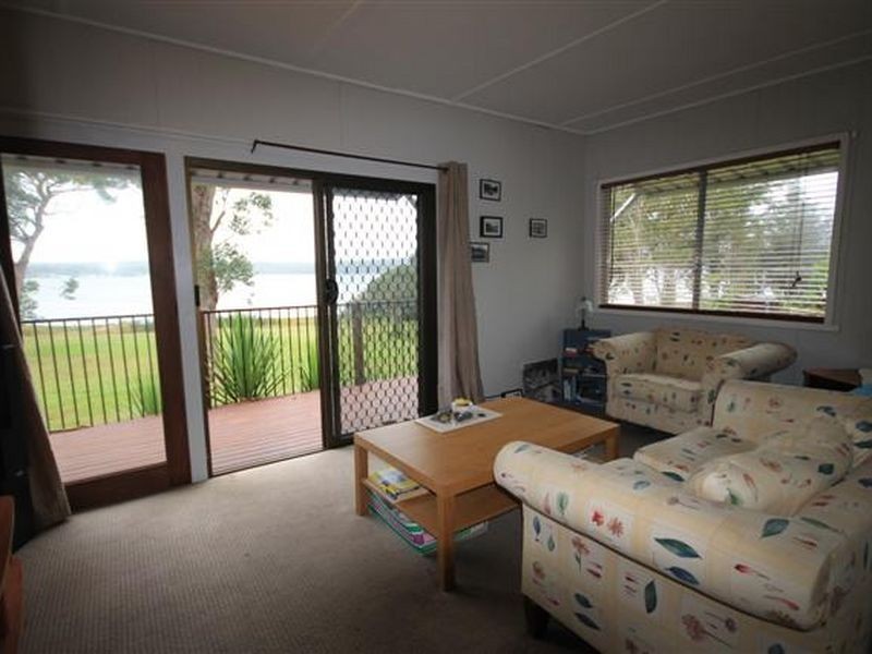 214 Sanctuary Point Road, Sanctuary Point NSW 2540