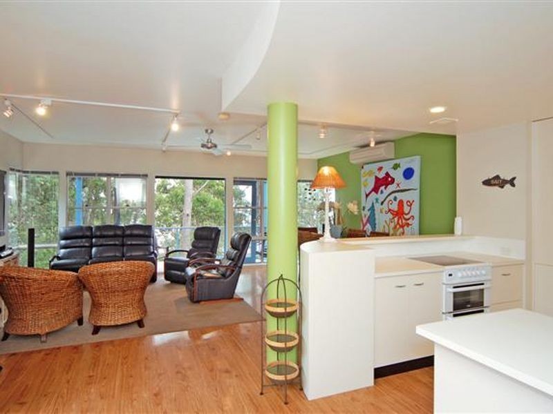 214 Greville Ave, Sanctuary Point NSW 2540